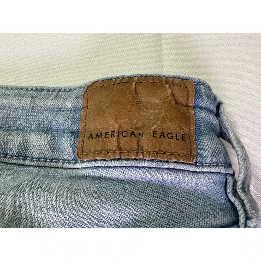 American Eagle‎ Hi-Rise Jegging Next Level Stretch Light Wash Size 2 Regular